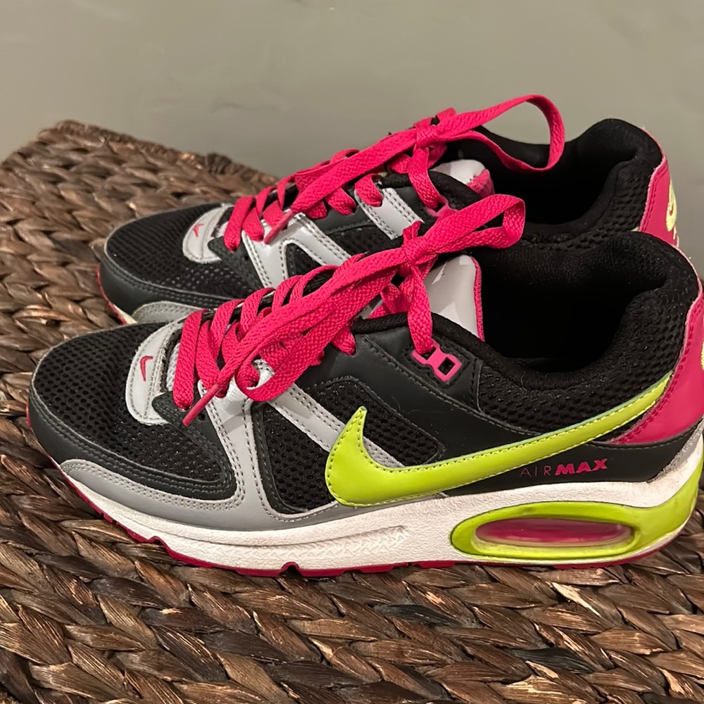 Nike Air Max Women's 6